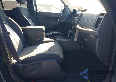 2010 Jeep Liberty Sport z USA, uszkodzony, nr VIN 1J4PN2GK5AW162735